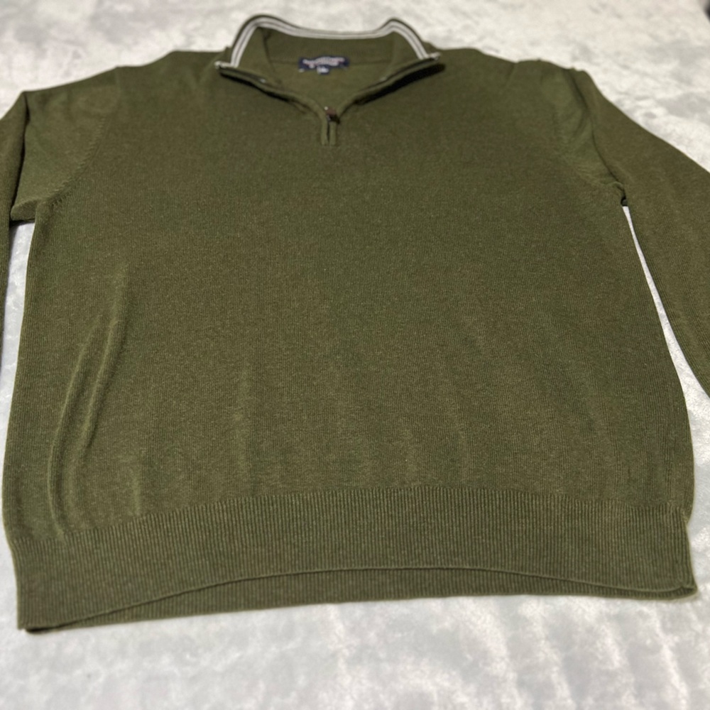Roundtree & Yorke Olive Zip-Up Sweater
